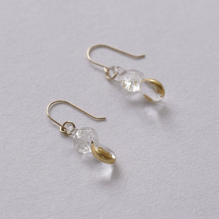 
            
                Load image into Gallery viewer, Sparkle Earrings 10K
            
        